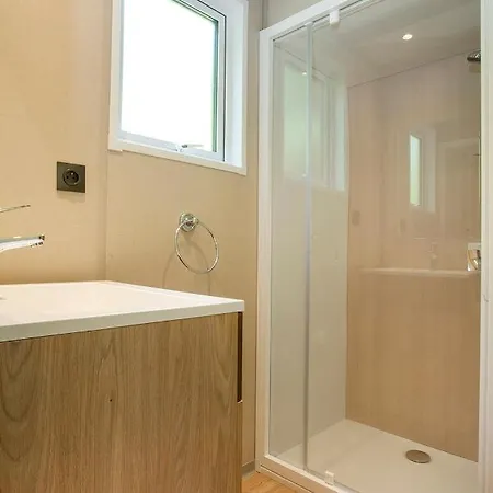 Κάμπινγκ La Croix Du Sud