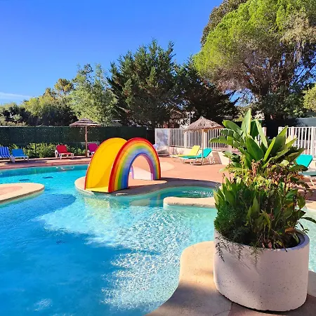 La Croix Du Sud Camping