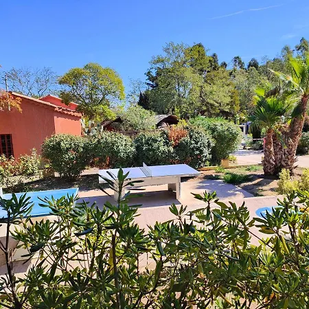 Κάμπινγκ La Croix Du Sud Ramatuelle