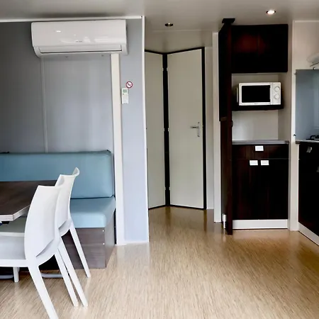 Campeggio La Croix Du Sud 4*