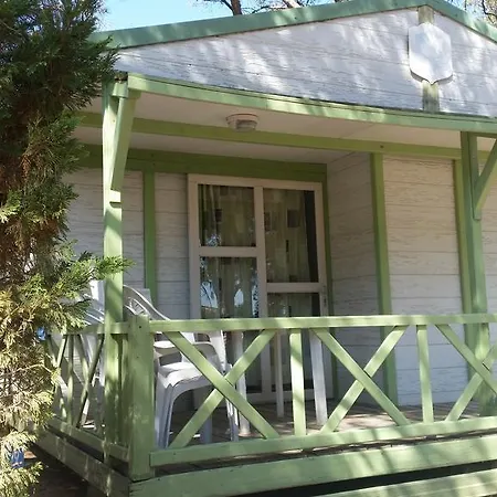 Κάμπινγκ La Croix Du Sud