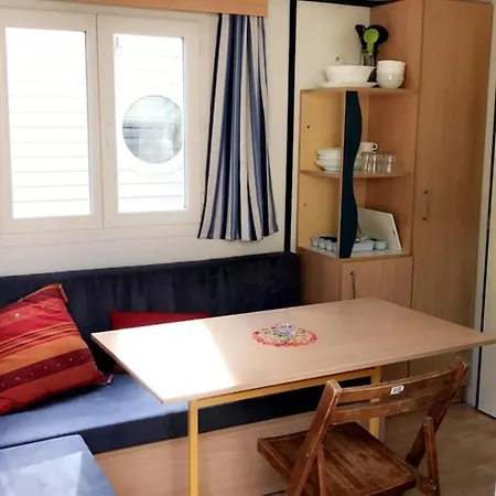 La Croix Du Sud Campingplatz