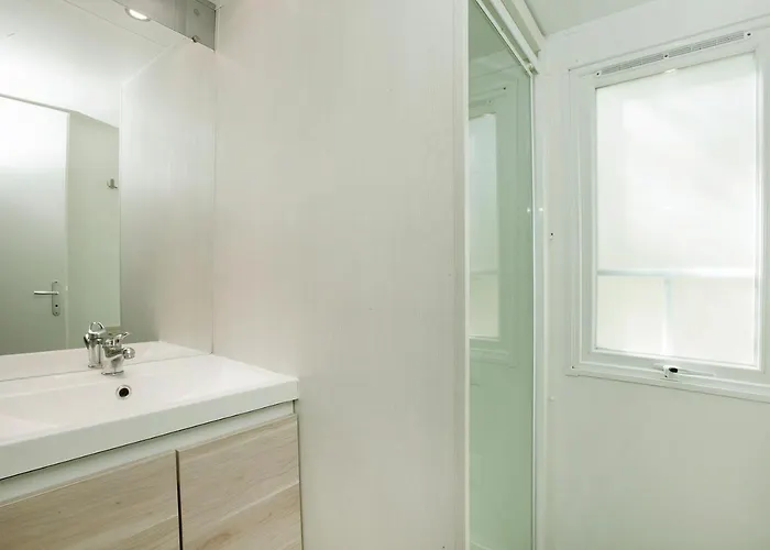 La Croix Du Sud Kamp alanı