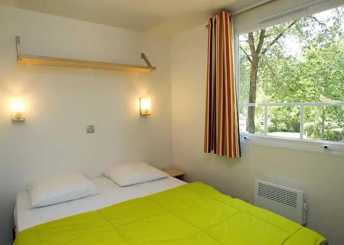 La Croix Du Sud Kamp alanı 4*